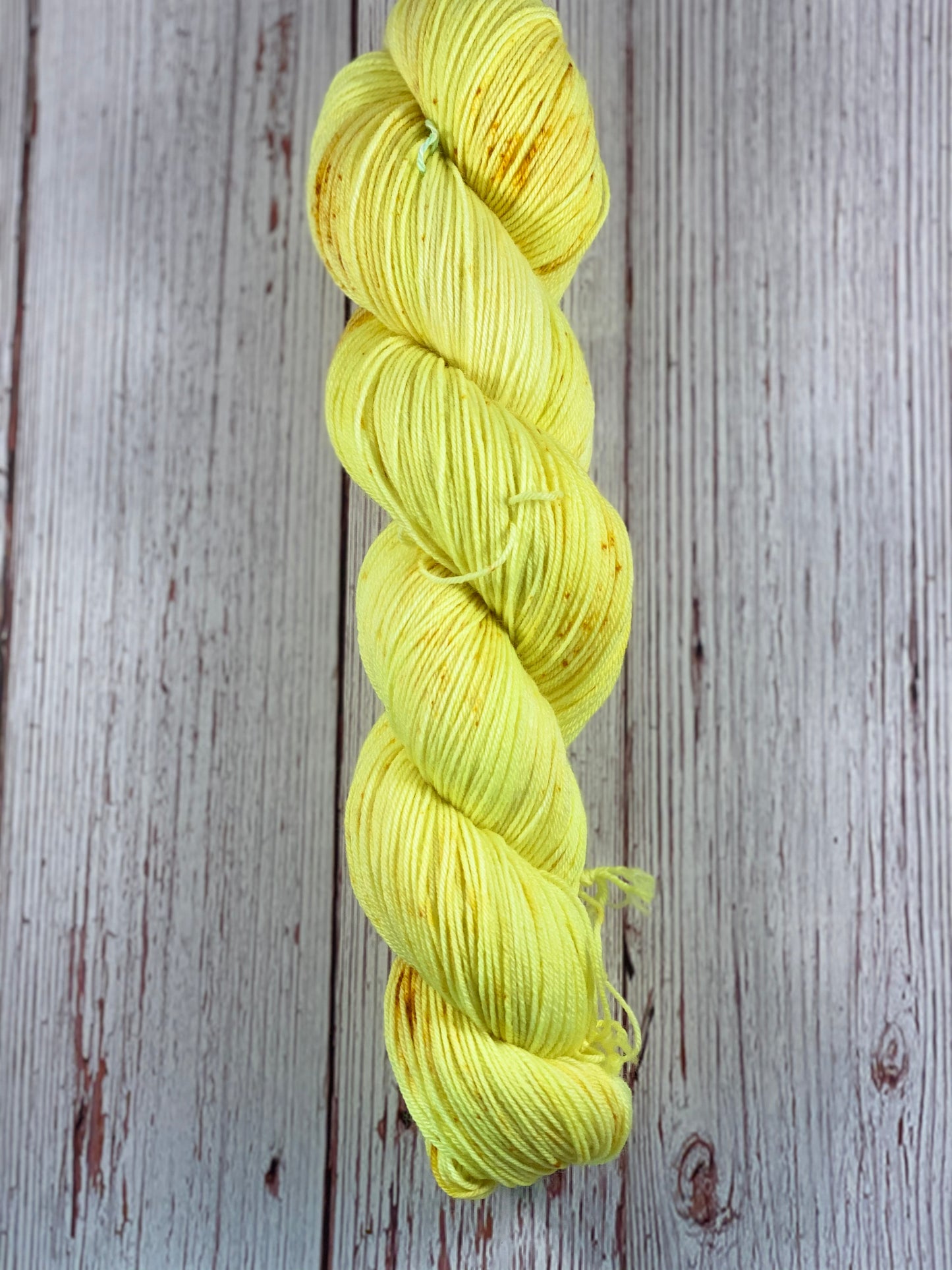 Dye to Order // Terri's Cake: Lemon Pound Cake