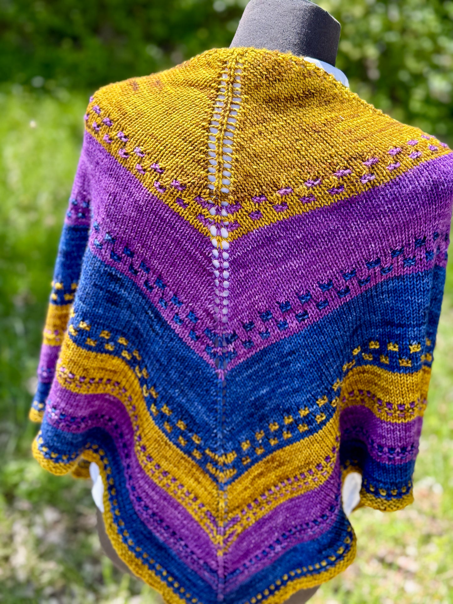 Dashingly Simple Shawl
